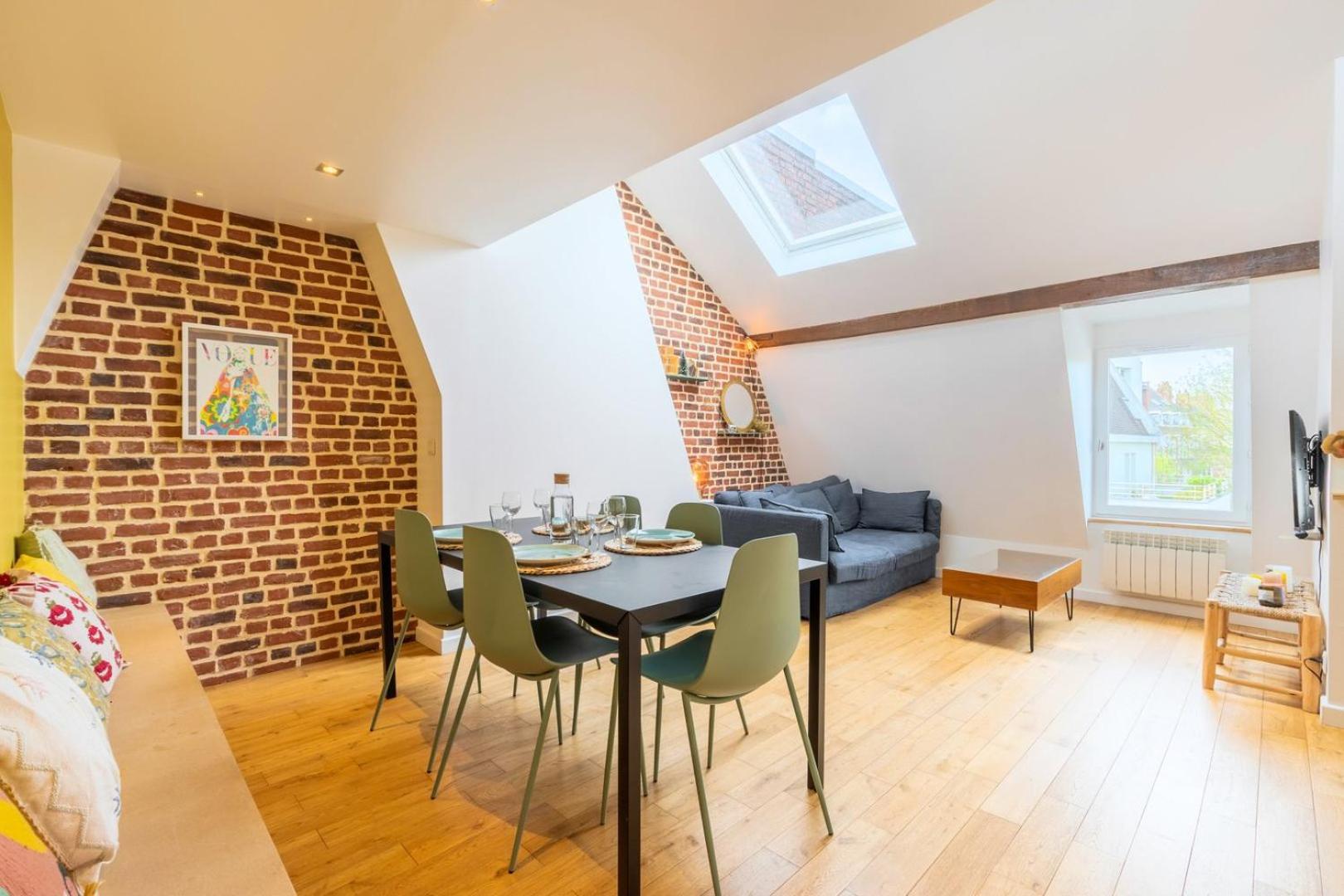 Charming Bright Flat In Vieux Lille. Apartment Luaran gambar