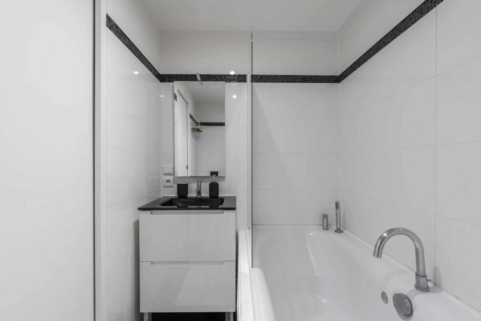 Charming Bright Flat In Vieux Lille. Apartment Luaran gambar